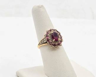 392 10k Gold Ring with Semi Precious Stones, 4.3g