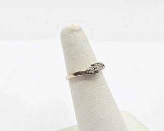 424 10k Gold and Diamond Engraved Ring, 1.6g
