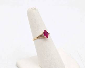 342 14k Gold, Diamond Sapphire Ring, 1.4g