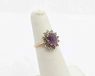 412 10k Gold, Diamond Amethyst Ring, 2.4g