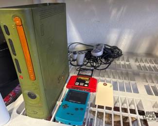 2068  XBox 360 Halo 3 Edition, Game Boy Color, And More 