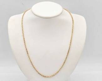 410 10k Gold Chain, 2.5g