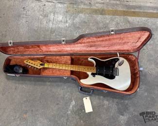 2016 Peavy Raptor 6 String Electric Guitar