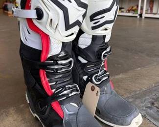 1518 AlpineStar Tech 10 Riding Boots
