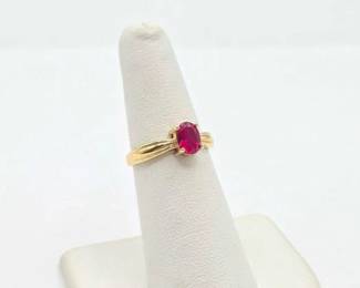 420 10k Gold and Ruby Ring, 1.7g