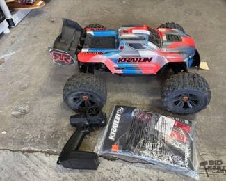 1012 Arrma Kraton 6S BLX RC Car
