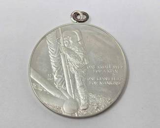 520  Sterling Silver First Step on The Moon Pendant 