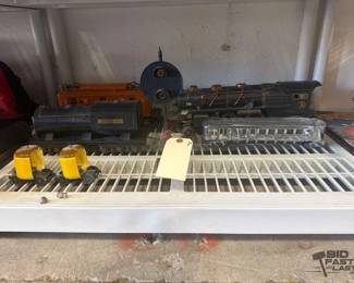1060  Lionel Trains 