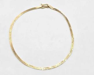 441  14k Gold Bracelet. 1.9g 
