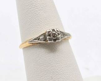 332 14k Gold Diamond Ring, 1.7g