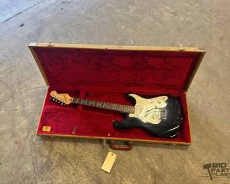 2036  Fender Stratocaster With Case 