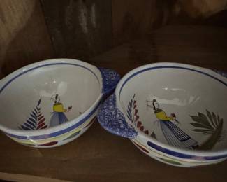 Pair Quimper bowls
