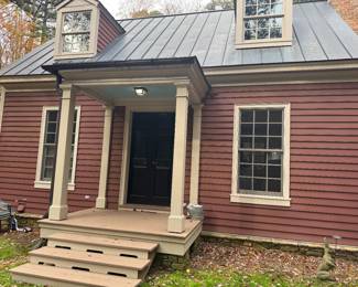 A gem of a "mother-in-law" house on a larger estate.