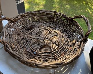 Basket tray