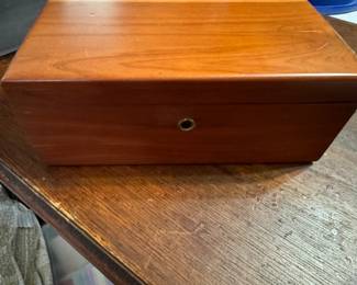 mini cedar box