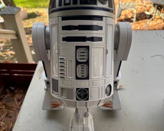 Large R2D2
