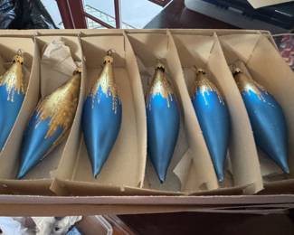 vintage West German ornaments, in their original box! 2 sets!