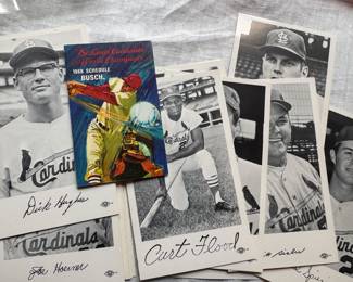 Set 1968 Cardinal large format black and white baseball cards
