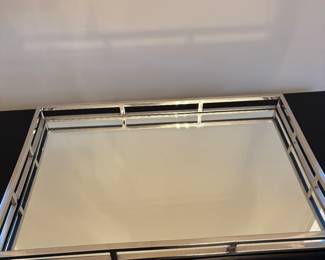 MIRRORED TRAY
