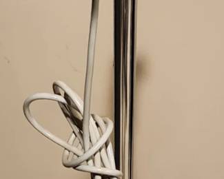 Open mic!


Vintage Dynamic microphone with chrome stand 