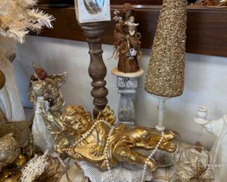 Christmas details, trees, angels, ornaments