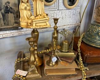 funds lights nativity, brass candlesticks