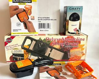 New In Box Vintage Cooking Choppers: Mandoline, Nutri Chopper Delux & Graty Gourmet Cheese Grater
Lot #: 127