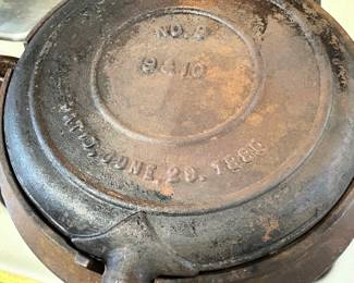 RARE ANTIQUE NUMBER 9 AMERICAN GRISWOLD WAFFLE IRON PAT JUNE 29 1880 ERIE PA