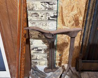 ANTIQUE COBBLER SHOE MAKERS FORMS.