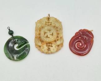 17 CarvedStonePendantsNephriteJadeCarnelian