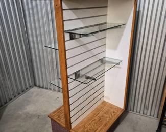 102 RetailDisplayShelvingUnit3SidedwithAdjustableGlassShelves