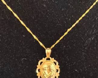 Michael Anthony 14k yellow gold mother and child pendant