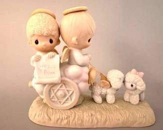 Precious Moments 'Jesus is Born' figurine