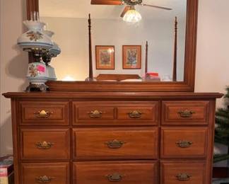 Sumter Cabinet Company 9 drawer dresser with mirror