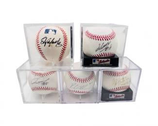18 5SignedMLBBaseballsMartinezIwakumaJonesOthers