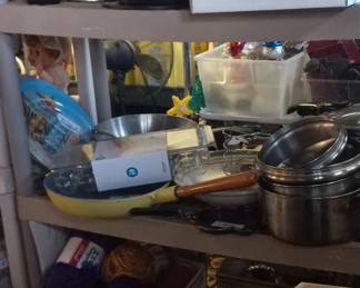 sonic blade, blender, yarn, descoware skillet