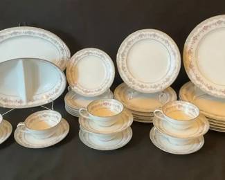 Noritake China Set 