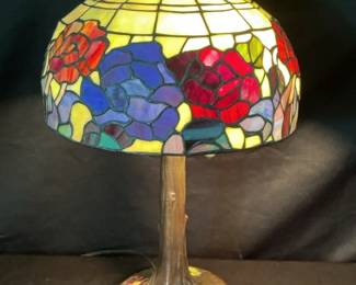 Tiffany Style Lamp