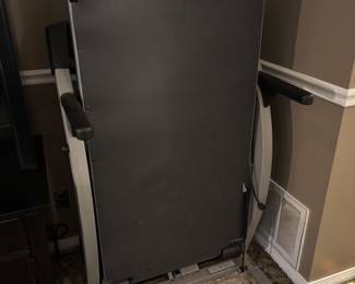 Pro Form 830QT Treadmill $400.00
Fold up, EKG, incline
34”w 29”-72”L 60”t