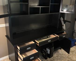 Havertys Black Wood Desk w Hutch $600.00
69”L 23.5”d 30”t- 72.5”t w hutch
