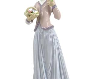 1996 Lladro Porcelain ‘Innocence in Bloom'
