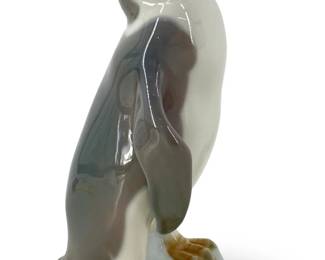 Lladró Daisa Porcelain Penguin Figure
