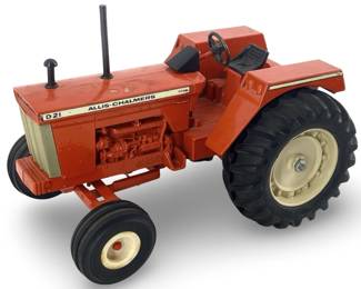 1987 Allis-Chalmers Special Edition D21 Tractor
