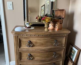 Hooker 3 drawer chest 