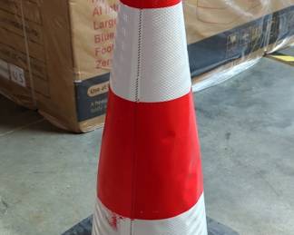 Safety Traffic Cones, Qty 10 