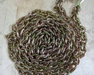 Heavy Duty 3/8" Tow Chain With Forged Steel Hooks 