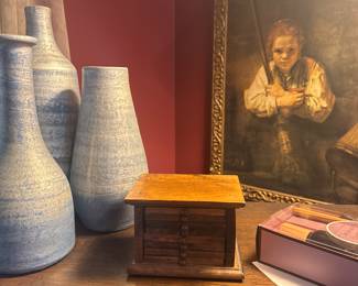 coasters and neat little vases 