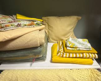 vintage linens chenille bedspread 