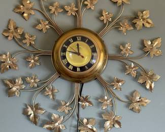 United vintage 195-60 wall clcok 