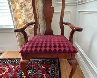 W70 - $350. American Drew Dining Room Table & Chairs. Table + 2 leafs. Table is 44" wide x 64" long. Each Leaf is 15" extra. 2 arm chairs and 4 regular chairs. Table does show some signs of use - see photos. Mostly on the edges of the leaves and table legs. 